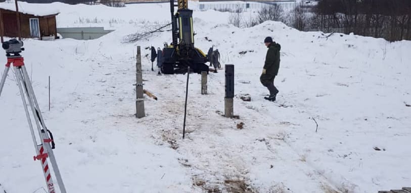 Фундамент на забивных ЖБ сваях
