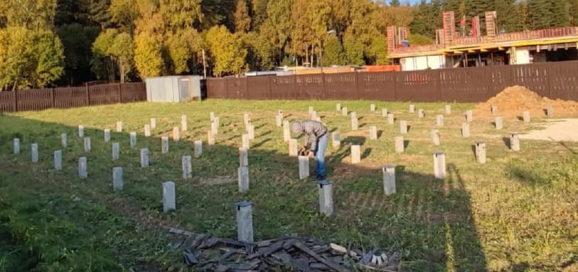 Фундамент на забивных ЖБ сваях